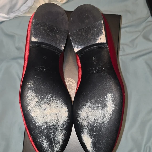 Versace Luxurious Red Velvet Loafers with Gold Medusa - Picture 4 of 5